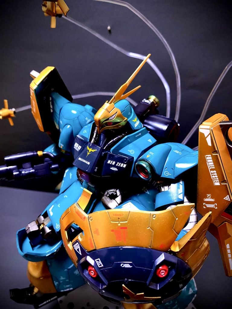 本体のブルーグリーンは調色しました。オリジナルはもっとグリーンっぽいのですが、個人的には納得のいく色になりました