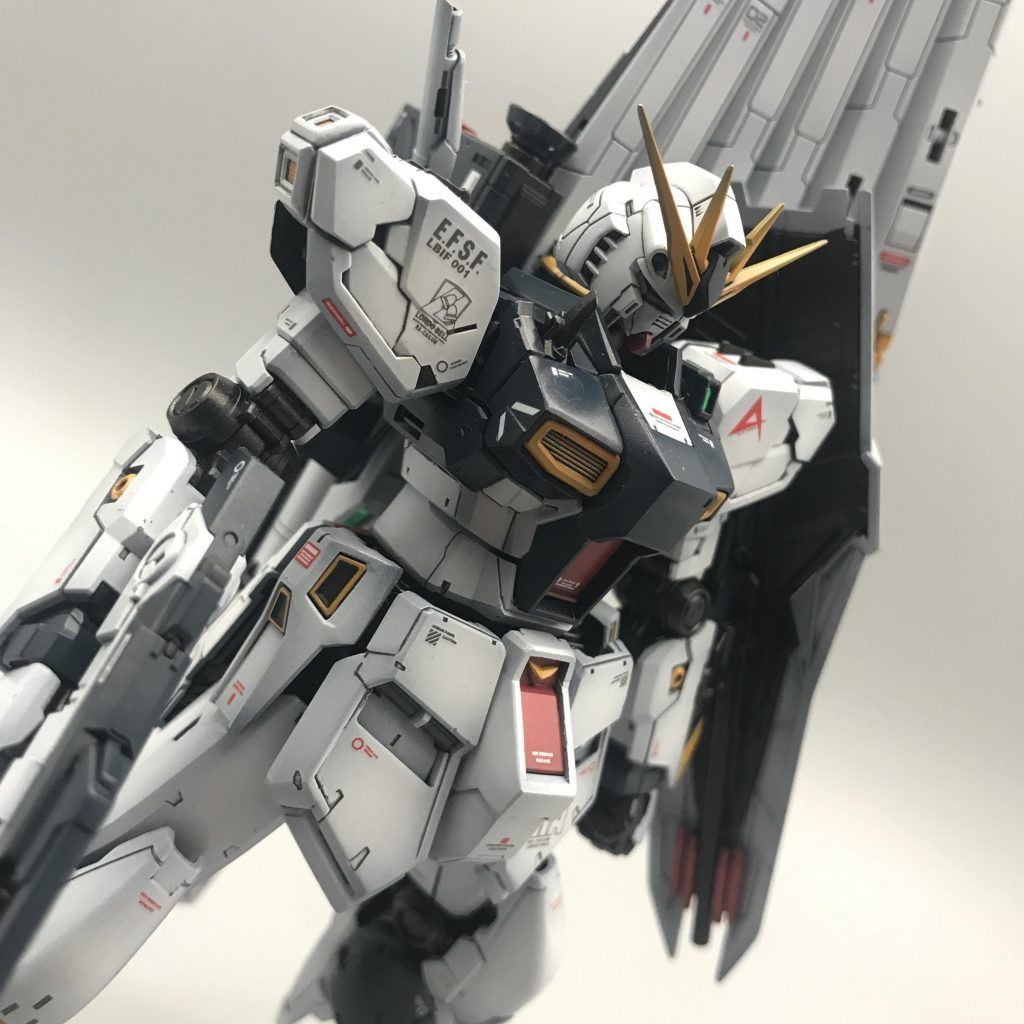 黒立ち上げでグラデーションつけてます