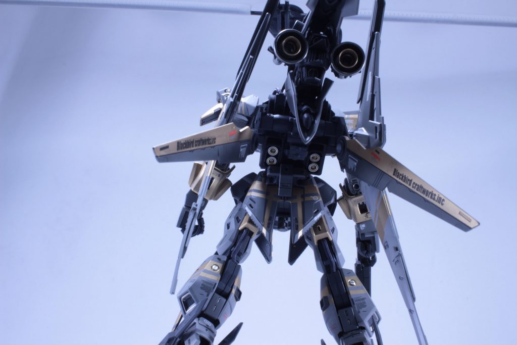 以前製作したジャスティスの「スワロウテイル」バックパックの亜種として1.5を製作。フリーダム2.0の小さいウィングを組み込みスピード特化型としています。