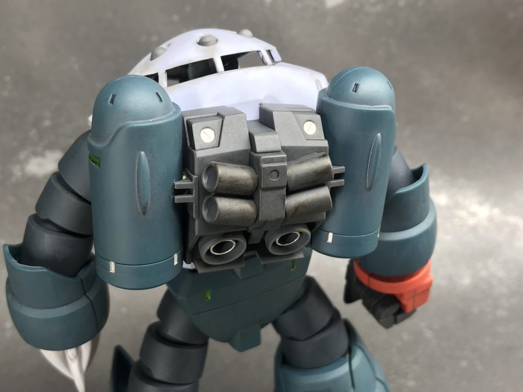 青色の部分は水垢をイメージしてグレー系統で汚してみたけど、こっちもつや消し吹くとイマイチ目立たない感じに。もうちょい派手にやっても良かったかも。