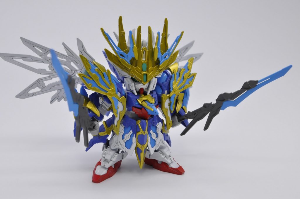 武器はバスターライフルをイメージしてグレーにしました。