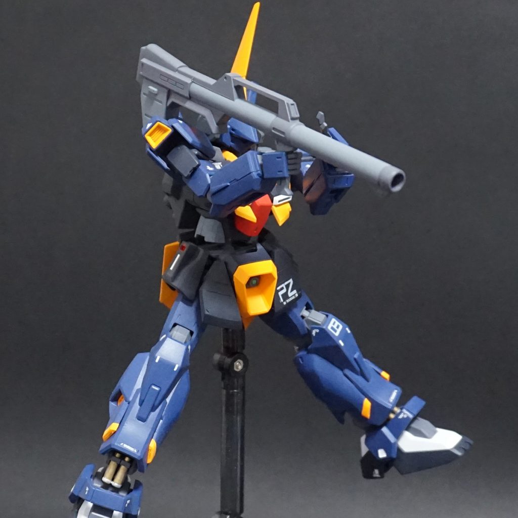 バズーカを構えて