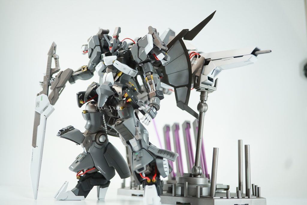 と言う訳で以上、ディジェ アイアンブラッドカスタムでした実の所ディジェってほとんど知らなくて(Zは劇場版しか観てない)どういじるか悩んでたんですが、いじりだしたら意外とすんなり進んで安心しました最後までごらんいただきありがとうございます😌