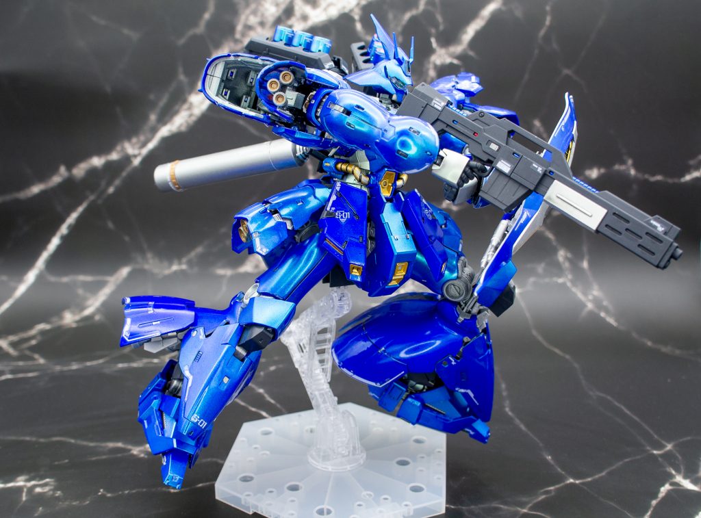 重量感のあるキットです。重い…