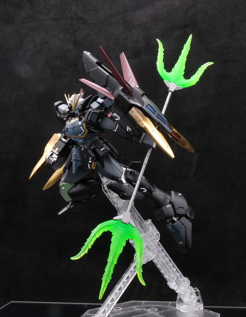 黒龍アルトロン–3枚目/制作者：アモーレ・C