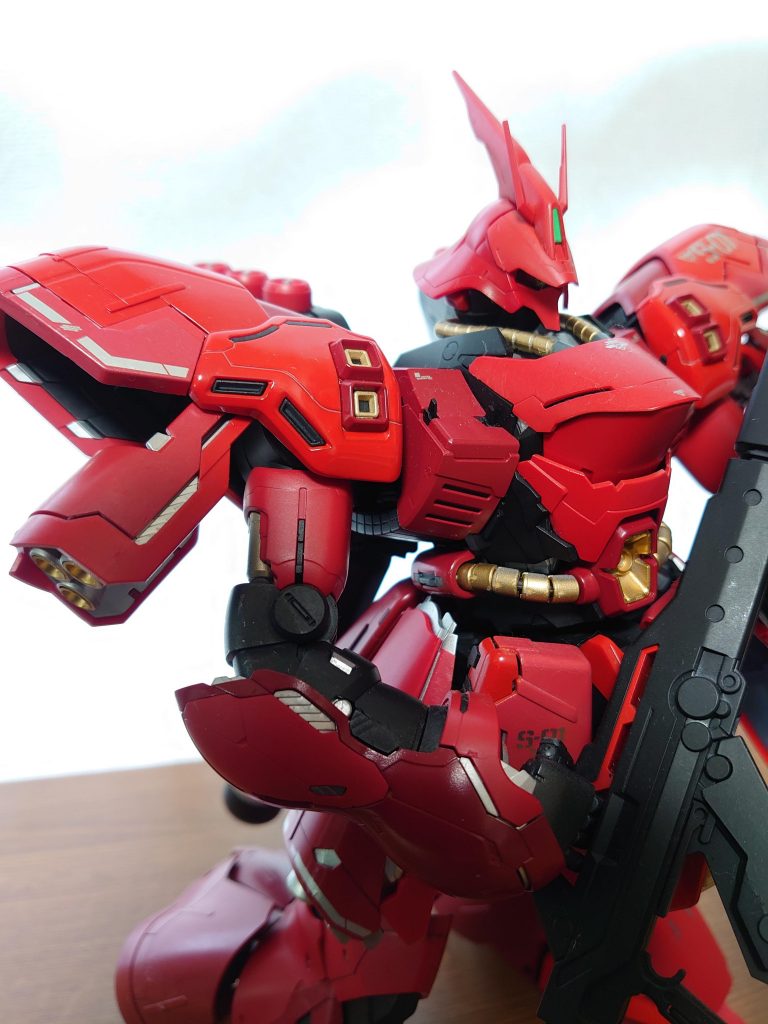 サザビー–2枚目/制作者：@gunplamorimori