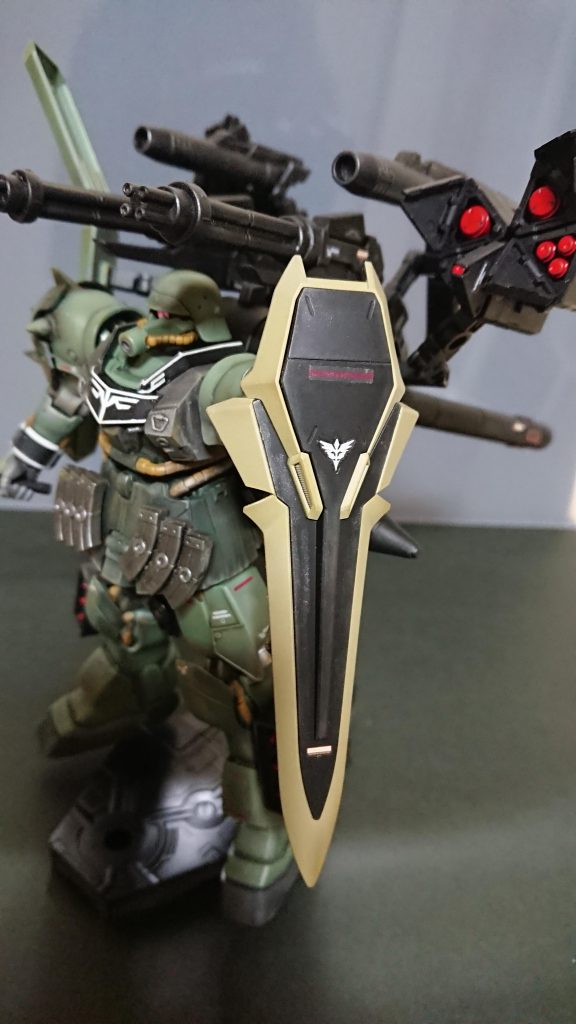 ギラズール重装備型–2枚目/制作者：takatosi