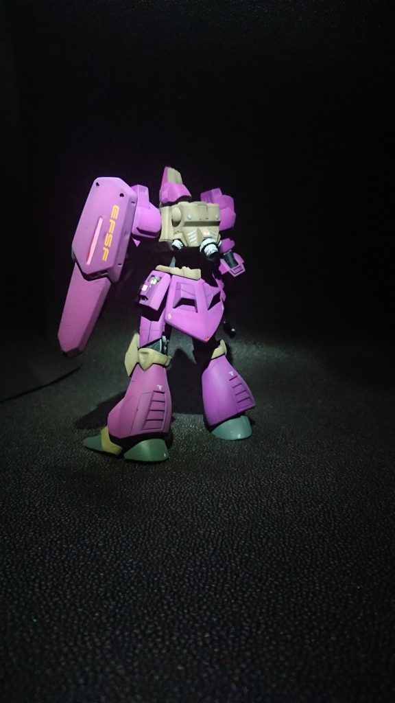 ガルバルディβ–2枚目/制作者：ハチワレガリイ