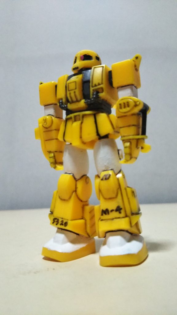 最後までご覧いただき、ありがとうございました。 この「ガンプラコレクション」シリーズのラストを締めくくるにふさわしい機体チョイスができたのではないか、そして、長年積んでしまっていたキットをまたひとつ成仏させてやることができた、ということで、個人的には大満足です。 さて、こちらの作品、実は私の49番目の投稿となります。 というワケで、次回は記念すべき50作品目となります! 実は何を投稿するかはもう決まっているのですが、これから製作に取りかからなければなりません・・・。 なんとか8月中に作業を進めることができると良いのですが・・・。 次回作はいつごろお披露目できるか目処が立っていない状態ですが、頑張って作品を仕上げたいと思いますので、よろしければまたのぞきに来てください(ちなみに、50作品目という節目にふさわしいチョイスだとは思っています)。 最後になりますが、本作品をご覧になっての感想などいただけますと幸いです。