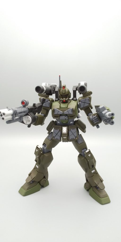 威圧感の増した倍返しキャノンが予想より大きかったので撃ったら機体にダメージが入りそうですね(笑)重武装は元々ボディがガッシリしているEz8にはぴったりだったのでイメージ通りにカスタムできたと思ってますご覧いただいてありがとうございました!!