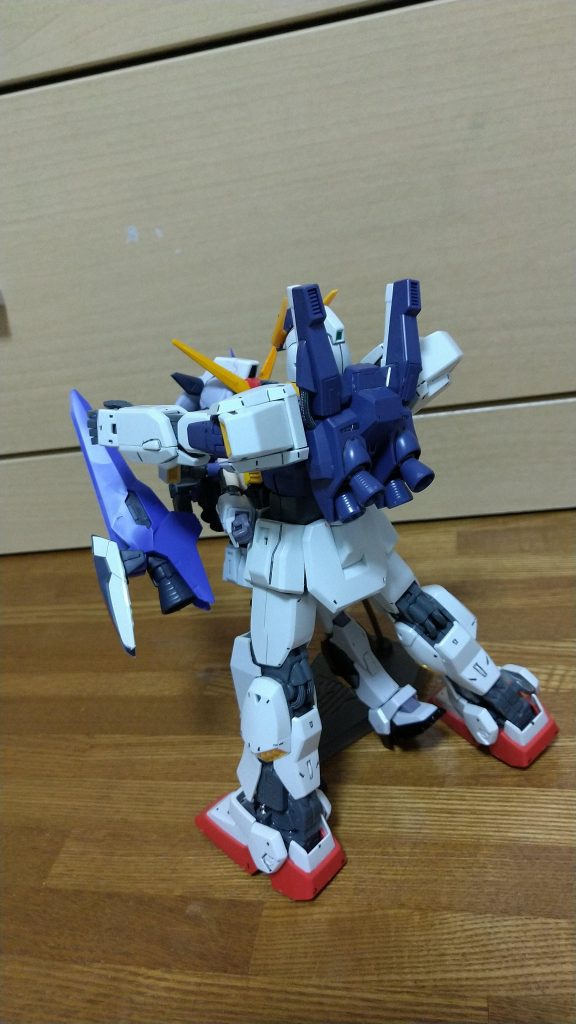 ードンッ！ースーパーガンダムちゃん「え……？」