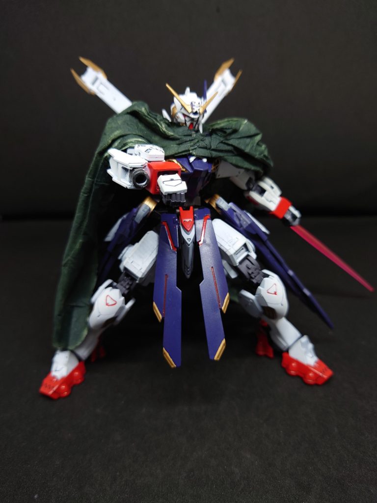 小型カノン右腕に搭載された武装射程は短いものの威力の高い弾頭が打ち出せる