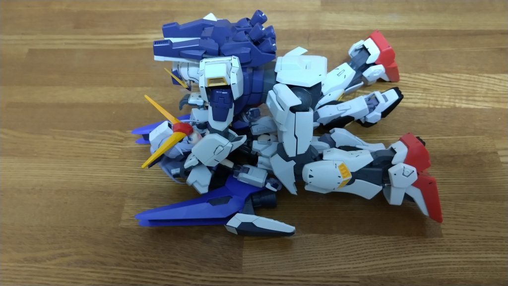 スーパーガンダムちゃん「お兄ちゃんっ！？ちょっと何の冗談っ！？早く退いてよっ！！」突然兄に押し倒されてしまったスーパーガンダムちゃん……！この先彼女はどうなってしまうのでしょうか……。今回はこれで終わろうとおもいます。最後まで見ていただきありがとうございました！