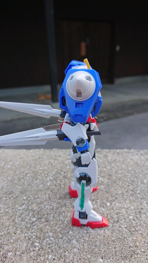 ガンダムOOブルマイスターウルフ–2枚目/制作者：友情ピエール