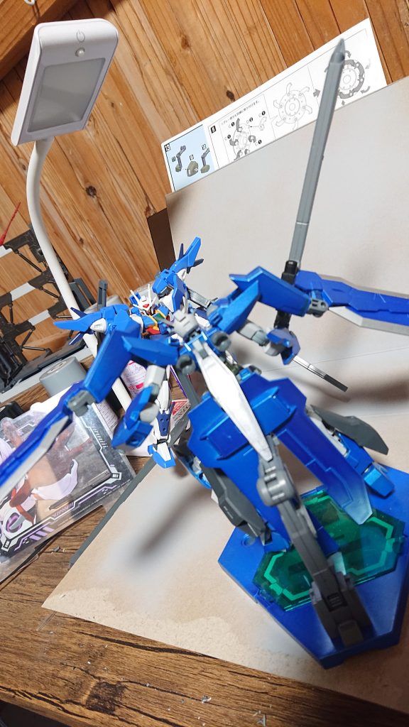 最後に飾ってあるダブルオースカイと相対する状態で