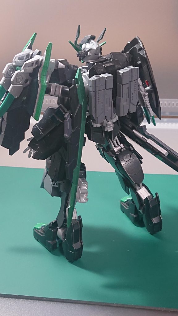 背部はこんな感じ