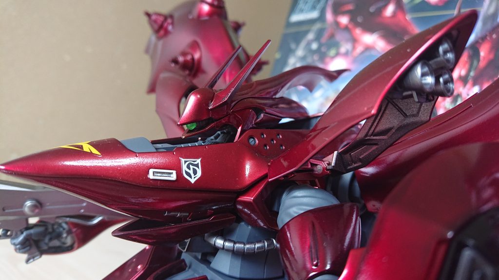 モノアイはビルダーズパーツを取り付けています。塗装は大変でしたが大好きなMSなのでまた作りたいですね。