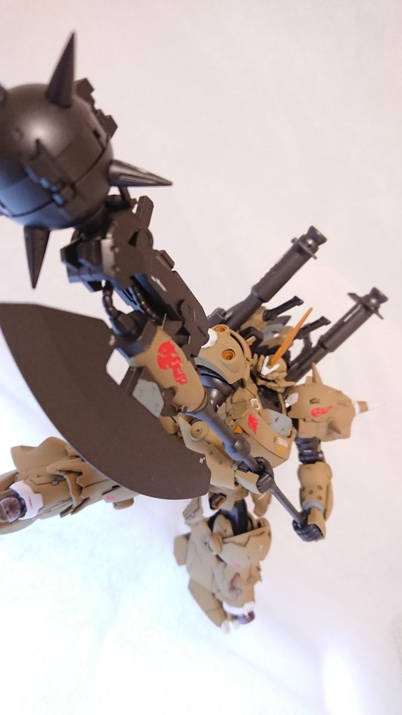 アーマーが干渉しまくりであまり派手なポーズは苦手です(;´д`)
