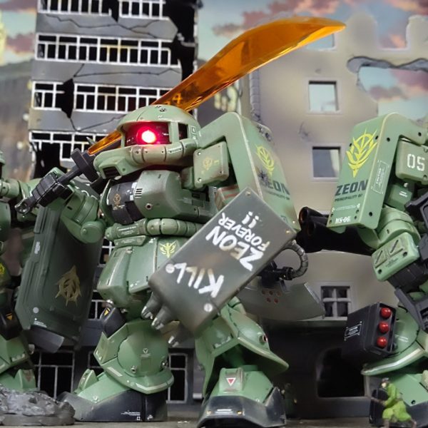 クロスシルエット　ザクⅡ