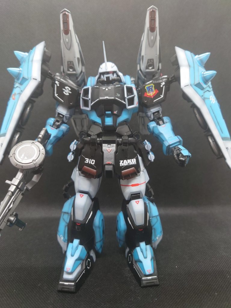 憧れの隊長を探していたらいつの間にか別の宇宙に転移していた件–2枚目/制作者：@xaskaka07