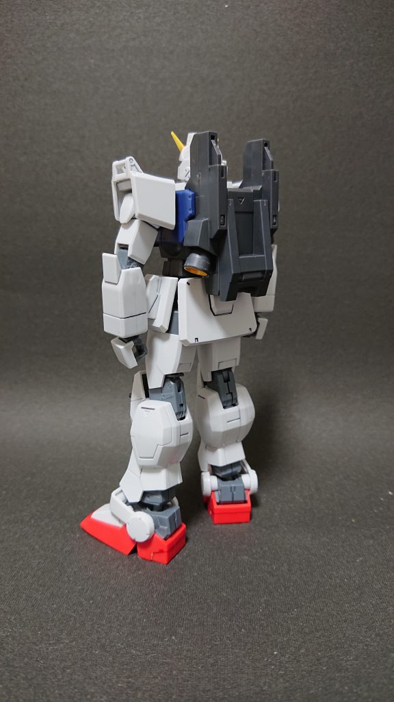 バックスラスターの中の部分がマーカーだと塗りづらく、雑な感じに…これもいい経験として次回は筆塗りにチャレンジします！