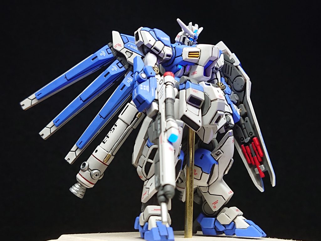 ガンダムアーティファクト Hi-νガンダム–4枚目/制作者：ポンポン