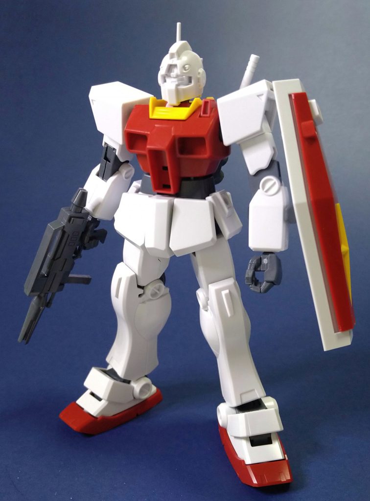 使用キットは『HGUC ジムⅡ』。一般販売のティターンズカラーの方です。