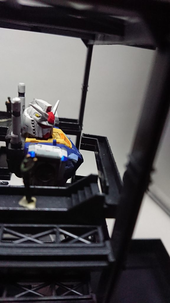 横浜ガンダム–5枚目/制作者：ハチワレガリイ