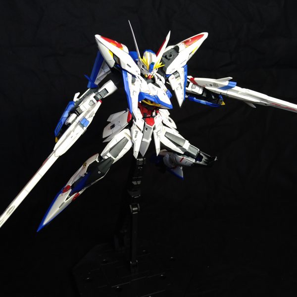 MVF-X08 ECLIPSE GUNDAM