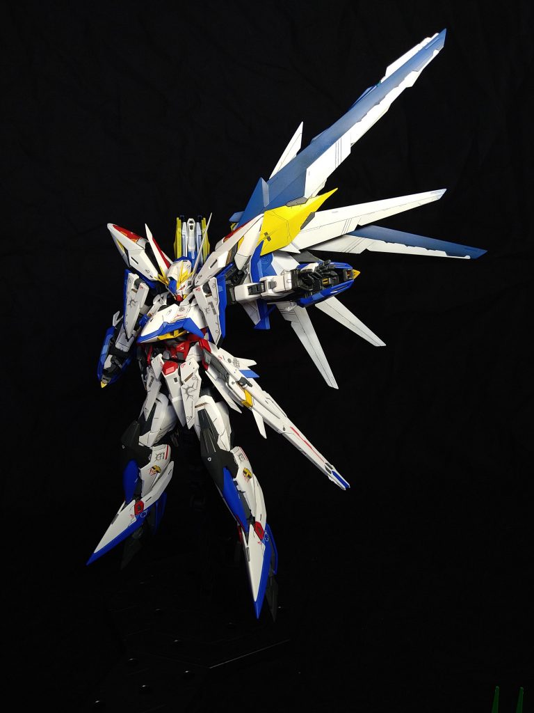 腰部の改修のおかげで反ることもなくポージングの維持もできるようになりました