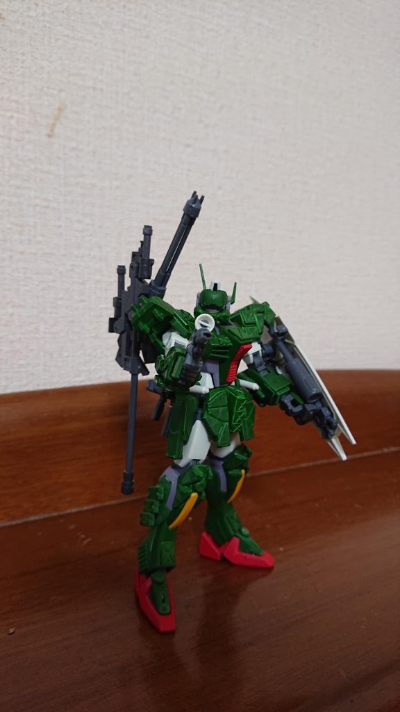 M703k ビームカービン原形機であるダガーLと共通の装備であるため調達が用意な装備である。M2M5 トーデスシュレッケン12.5mm自動近接防御火器こちらも原形機に搭載されていた物をそのまま使用できるように残されている。