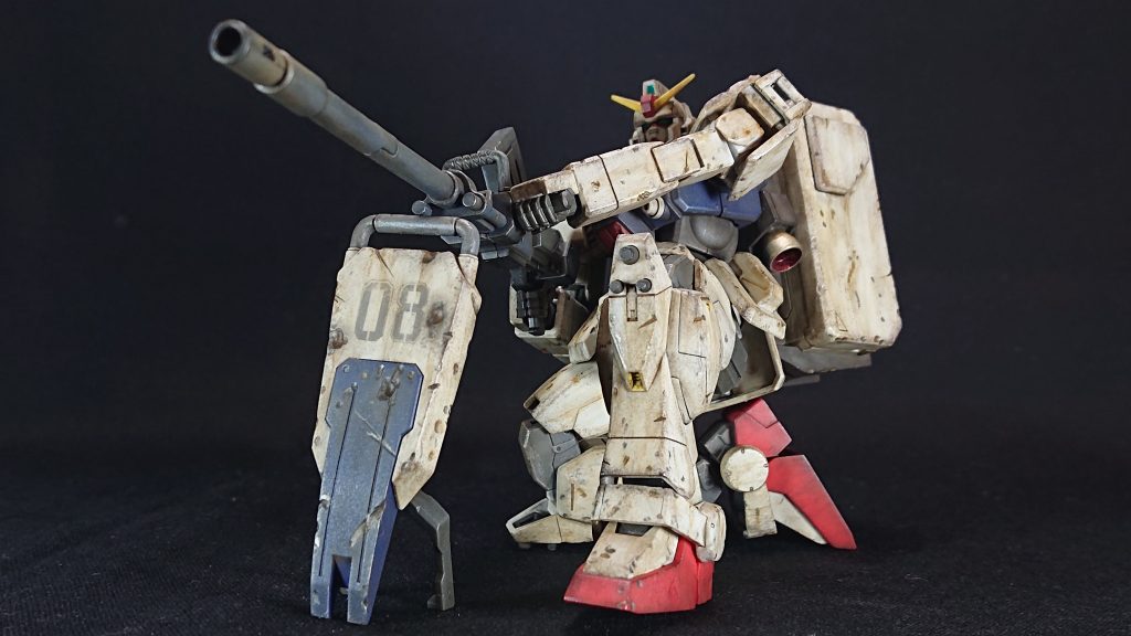 このポージングが可能になったガンプラの進化に感激!!