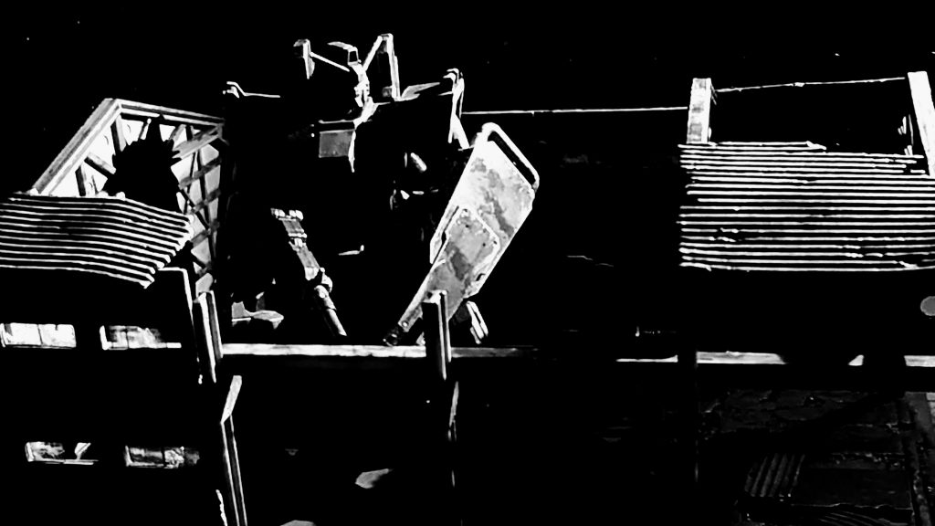 戦時中写真風。