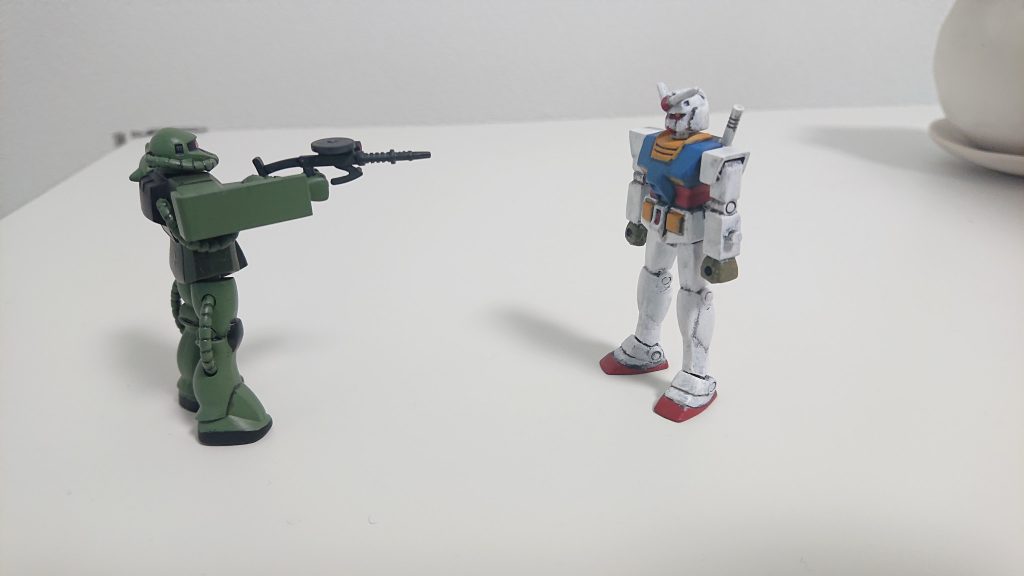 ザクマシンガン効かねー(*_*)こんなん無理やん…