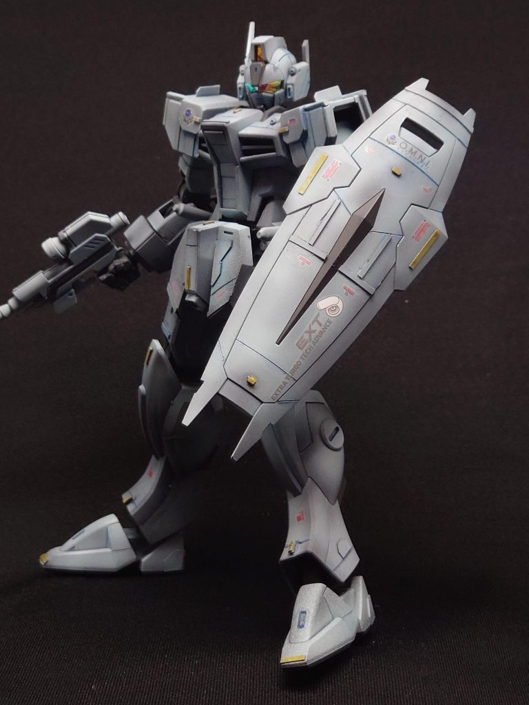 シールドは既存の状況からのディテールアップと、一部削りこみを入れ形状を変更しました。