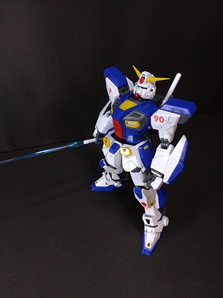 「ナヴィィィー」オールズモビルにナヴィがさらわれてしまうシーン。製作中、何度も読んだ「機動戦士ガンダムF90」･･･作業机の近くに漫画は置かない方がいいです(^-^;)