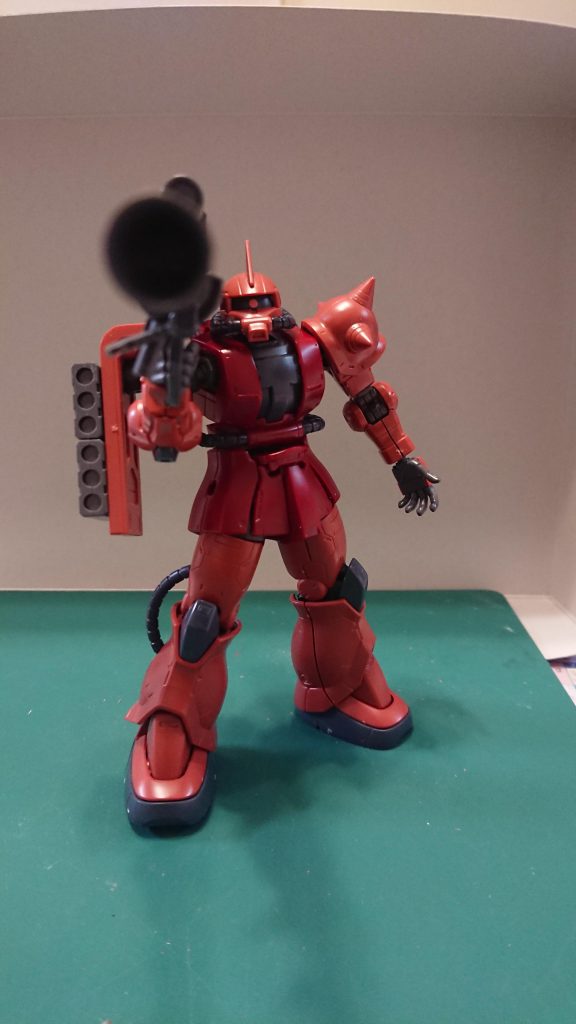 フル装備シャア専用ザクⅡ–4枚目/制作者：ヒロトザーム