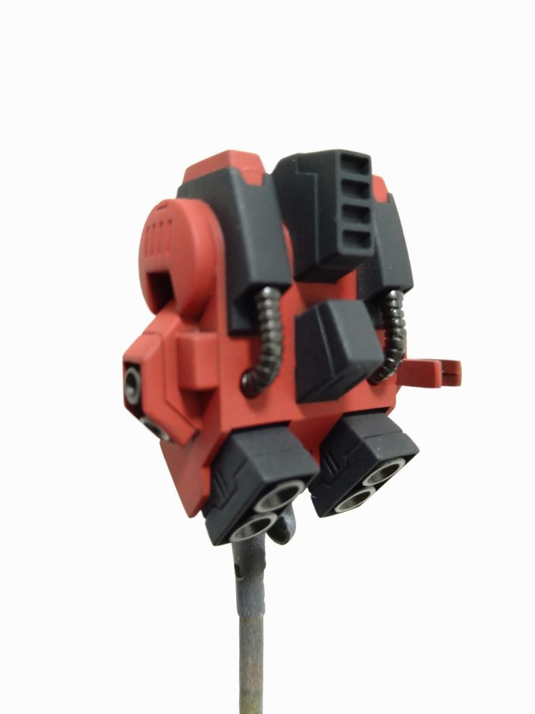 塗装はマスキングしてエアブラシ塗装です。