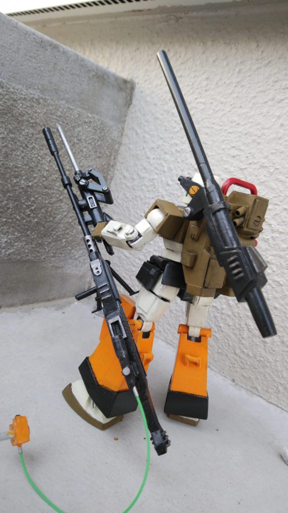 ターボザックとリニアカノン制作してるときは脳内でモビルスーツが不足する現場で余剰部品で急遽制作した機体だとか、戦場で打ち捨てられた機体をジャンク屋やカラバのメンバーがレストアした機体だとか妄想が膨らんだものです✨完成した機体は……装備からしてどう見てもゲリラこんなXネブラにも対応してそうな機体は正規軍にはいられんでしょう😽