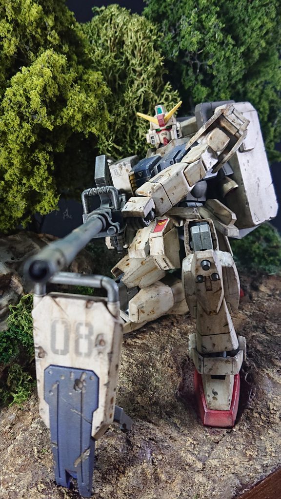 月明かりの中での夜間戦闘の雰囲気が出ていると思います!?