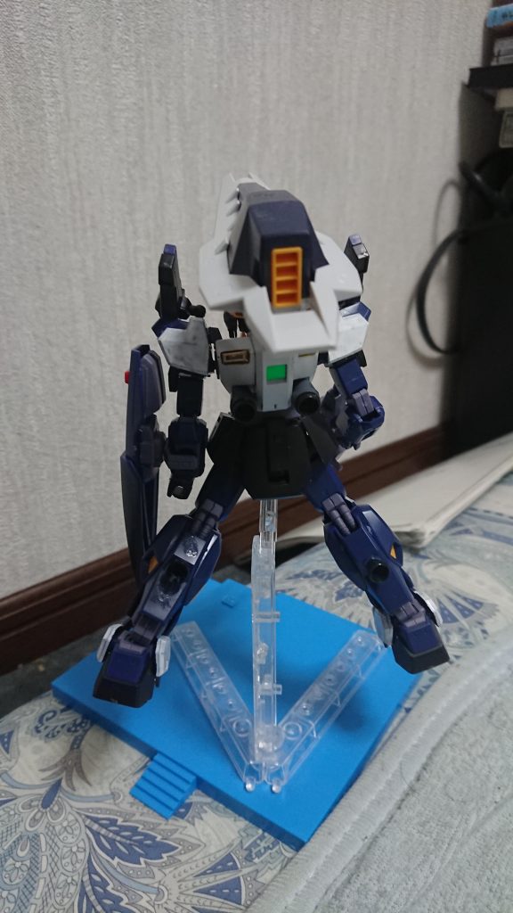 エゥーゴにMk-II奪取を先越されたため、実機は生産されなかった。