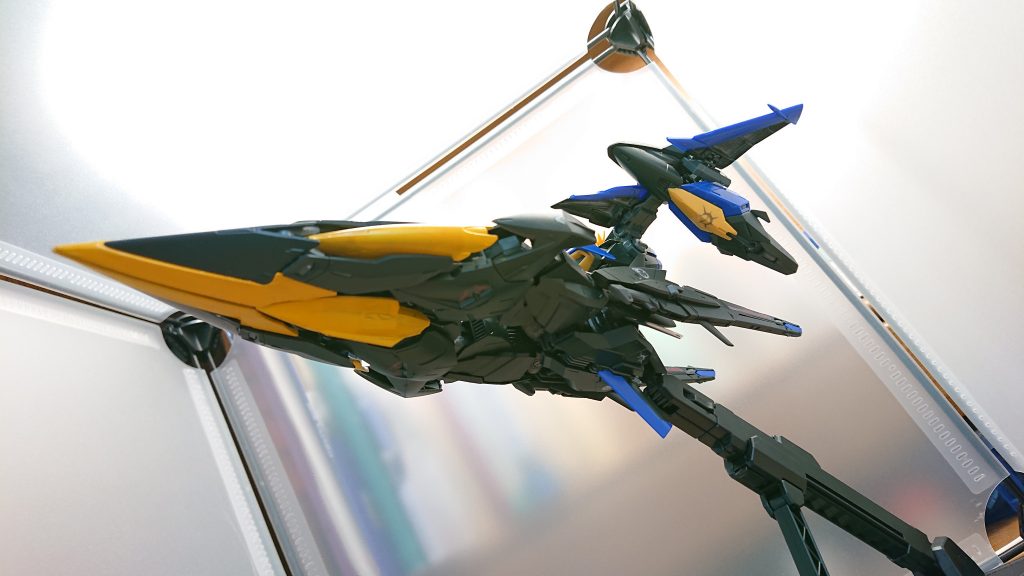 パイロットが遠隔操作またはAIに命令して呼び出したパイロットの視覚から見た図こうやって見えるのかな？