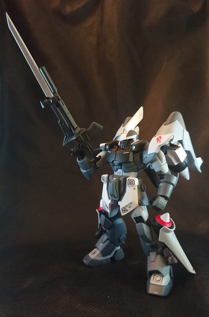 重斬刀は銃剣っぽく加工してます。フトモモは2mm程延ばしてます。