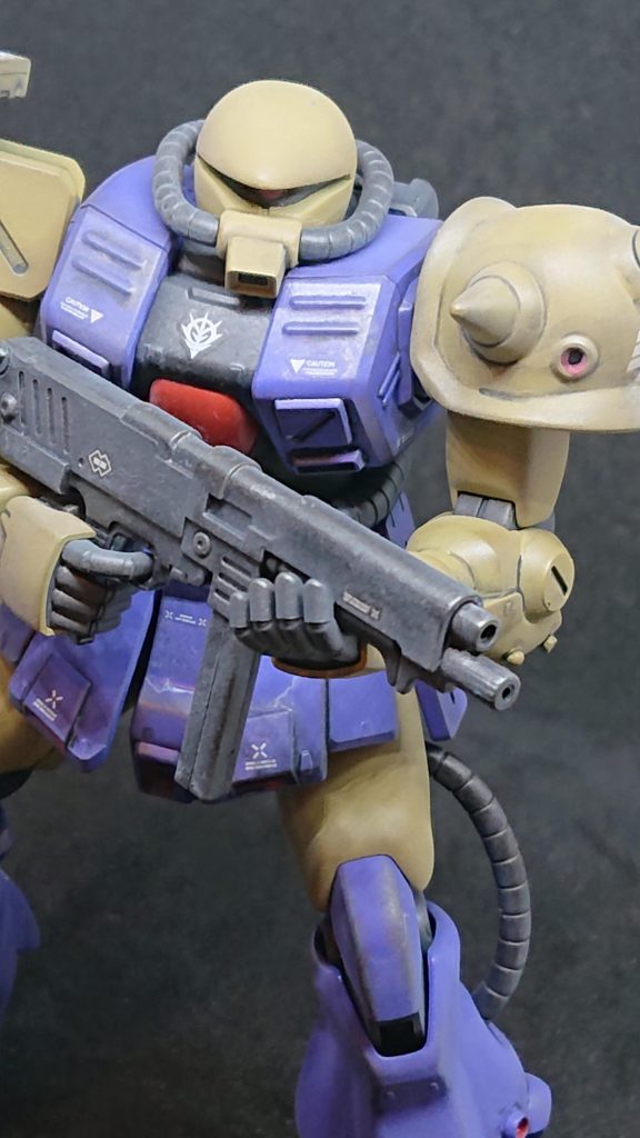 マシンガンは前回のドズルF2で余ったものを使用。