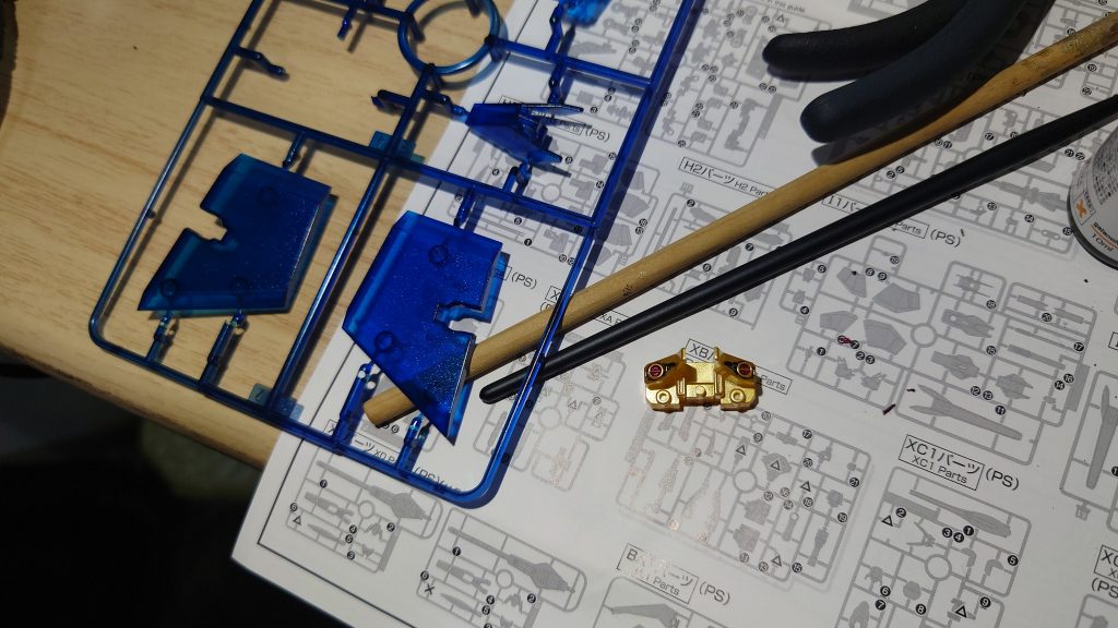 パーツが細かいので塗り分けが困難を極めました。