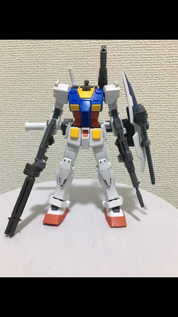 仮組み状態です、シールドにシュツルムファウストをつけたのは気に入ったのですが、友人からは不評でした