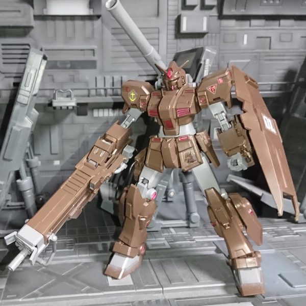 ガンダム6号機 マドロック(シェキナー装備)