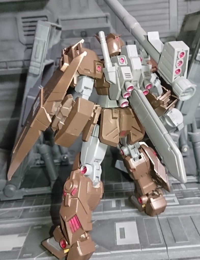 ガンダム6号機 マドロック(シェキナー装備)–3枚目/制作者：アレス
