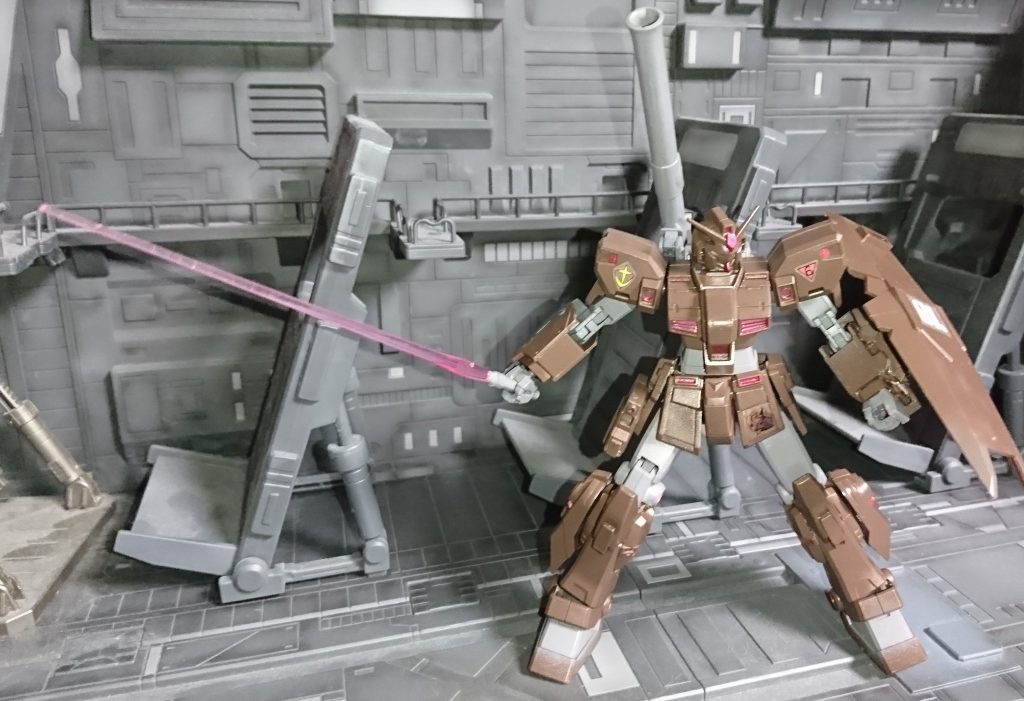 ガンダム6号機 マドロック(シェキナー装備)–5枚目/制作者：アレス