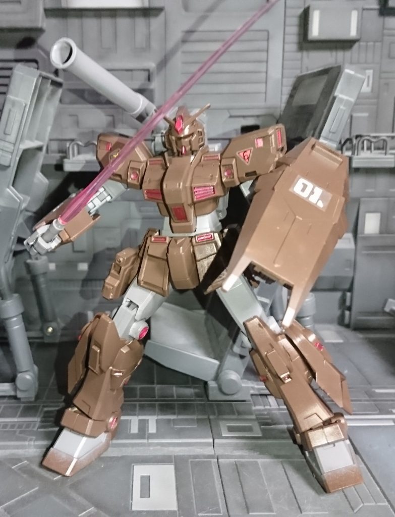 ガンダム6号機 マドロック(シェキナー装備)–6枚目/制作者：アレス